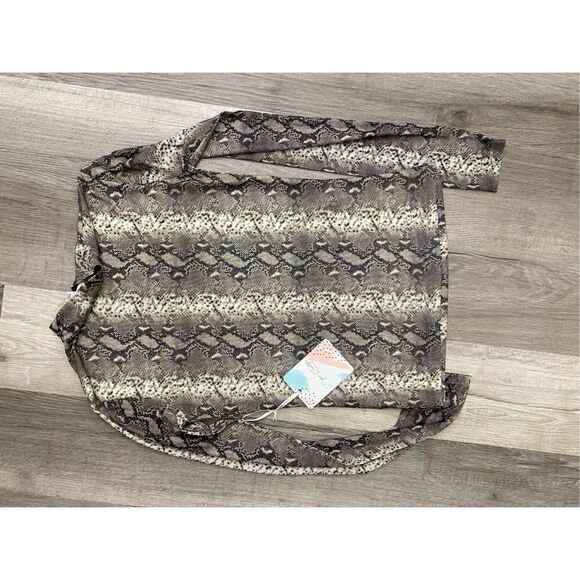 J for Justify NWT (Nordstrom) Top Reptile Print Cut Out Mock Neck Sz Medium - Picture 5 of 7